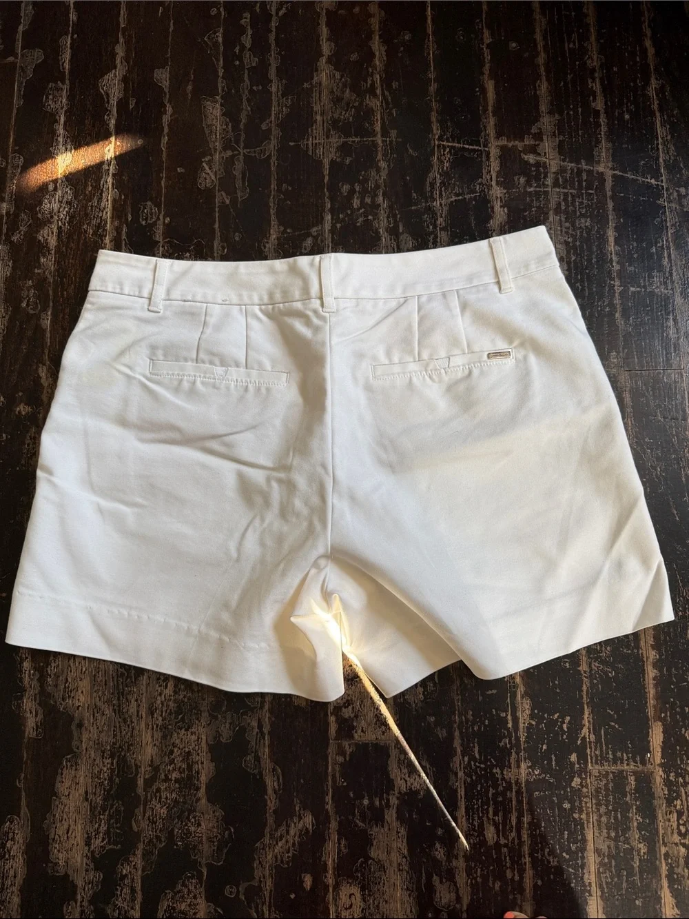 WHBM Off White Women's Casual Shorts 8 - Picture 4 of 5